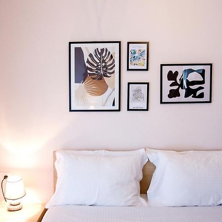 Néa Péramos Konstantina & Evgenia Deluxe Apartment מראה חיצוני תמונה