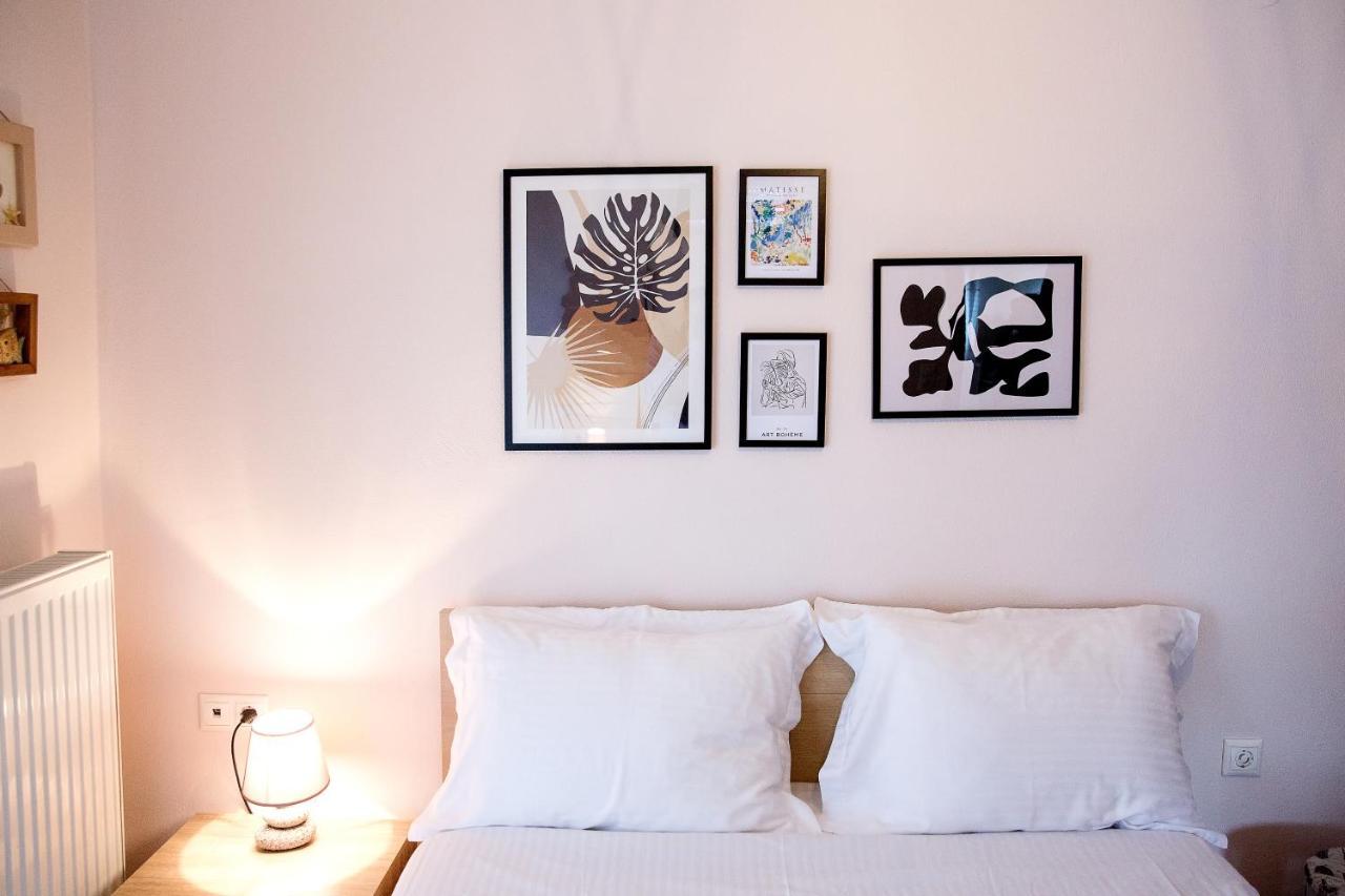 Néa Péramos Konstantina & Evgenia Deluxe Apartment מראה חיצוני תמונה